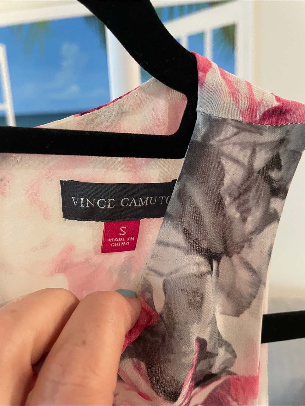Vince Camuto Pink and Gray Floral Sleeveless Blouse - Picture 2 of 5